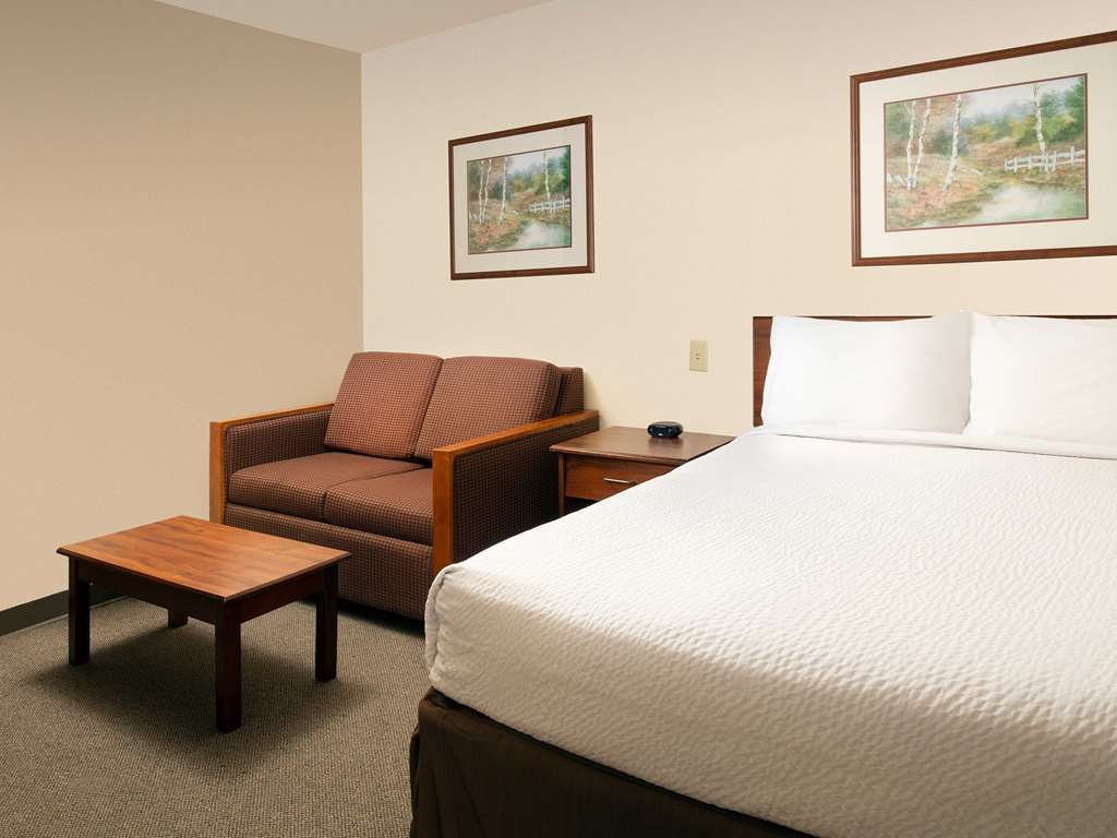 Extended Stay America Select Suites - Orlando - Sanford - Airport Стая снимка